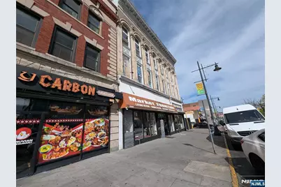 203-207 Market Street 2nd &amp; 3rd #2nd &amp; 3rd, Paterson, NJ 07505 - Photo 2
