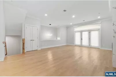 105 Brandon Court, Montvale, NJ 07645 - Photo 8