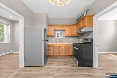 87 Macarthur Avenue, Garfield, NJ 07026 - Photo 6