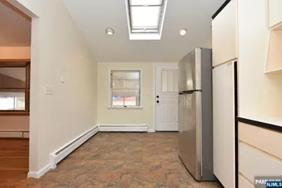 685 Mabie Street, New Milford, NJ 07646 - Photo 10