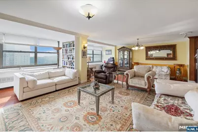 7002 Jfk Blvd E 27F #27F, Guttenberg, NJ 07093 - Photo 8