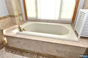 692 High Mountain Rd, Franklin Lakes, NJ 07417 - Photo 18