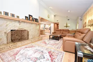 692 High Mountain Rd, Franklin Lakes, NJ 07417 - Photo 8