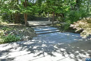 692 High Mountain Rd, Franklin Lakes, NJ 07417 - Photo 30