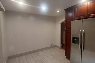 364 Billington Rd, Teaneck Township, NJ 07666 - Photo 2