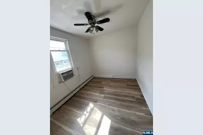 24 Parker Avenue 1 #1, Hawthorne, NJ 07506 - Photo 4