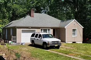 6 Fairview Ave, Hillsdale, NJ 07642 - Photo 1