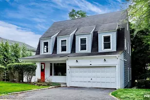 24 Merrifield Way, Cresskill, NJ 07626 - Photo 2