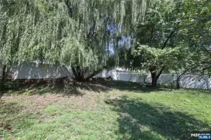 557 Schuyler Ave, North Arlington, NJ 07031 - Photo 4