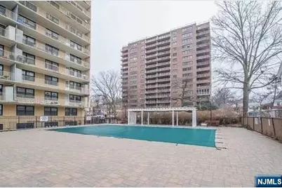 285 Aycrigg Avenue 22D #22D, Passaic, NJ 07055 - Photo 30