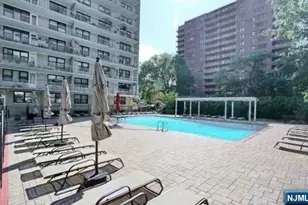 285 Aycrigg Ave 22D, Passaic, NJ 07055 - Photo 28