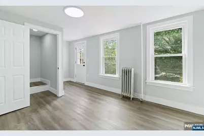114 Littleton Avenue, Newark, NJ 07103 - Photo 16