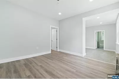 114 Littleton Avenue, Newark, NJ 07103 - Photo 6