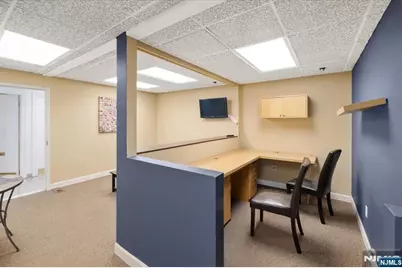 24 Wyckoff Avenue, Waldwick, NJ 07463 - Photo 16