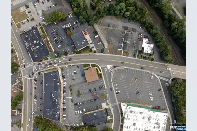 24 Wyckoff Avenue, Waldwick, NJ 07463 - Photo 46