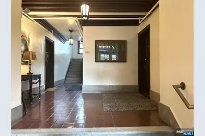 275 Engle Street J4 #J4, Englewood, NJ 07631 - Photo 4