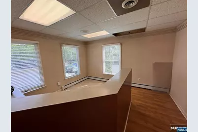 88 W Ridgewood 1R #1R, Ridgewood, NJ 07450 - Photo 8