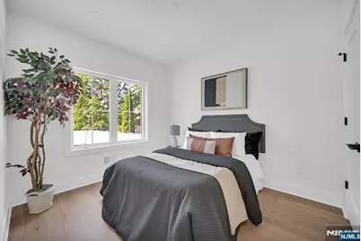 94 Cedar Street, Livingston, NJ 07039 - Photo 22