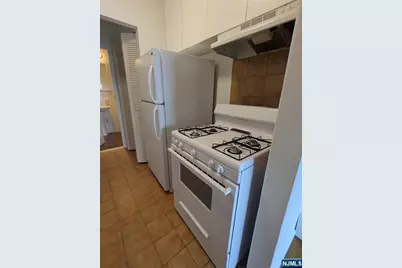 963 Boulevard East 2-3 #2-3, Weehawken, NJ 07086 - Photo 12