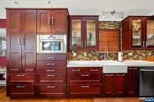 320-322 Dixon Ave, Paterson, NJ 07501 - Photo 8