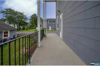 8-02 Chester, Fair Lawn, NJ 07410 - Photo 2