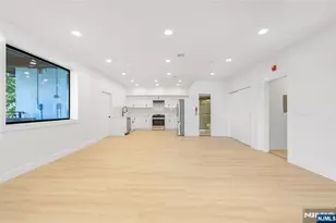 114 Pine Street 2, Cliffside Park, NJ 07010 - Photo 24