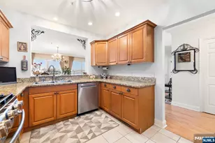 108 The Promenade 108, Edgewater, NJ 07020 - Photo 12