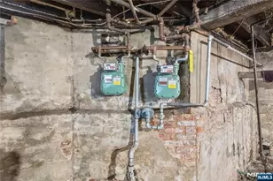 1063 Bond St, Elizabeth, NJ 07201 - Photo 42