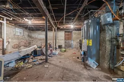 1063 Bond Street, Elizabeth, NJ 07201 - Photo 36