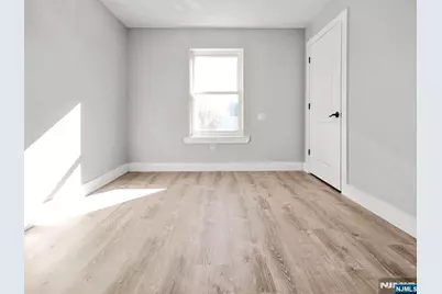 58 Park Avenue, East Orange, NJ 07017 - Photo 32