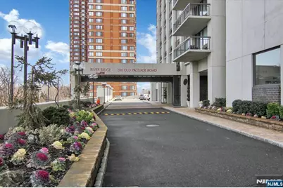 200 Old Palisade Ph4/5 #PH4/5, Fort Lee, NJ 07024 - Photo 2