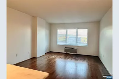 3112 City Place 3112 #3112, Edgewater, NJ 07020 - Photo 4