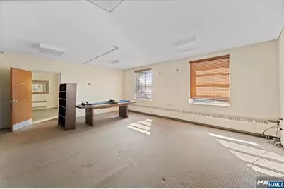 21 Church Street, Elmwood Park, NJ 07407 - Photo 18