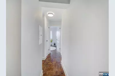 377 S Harrison Street, East Orange, NJ 07018 - Photo 10