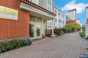 155 The Promenade, Edgewater, NJ 07020 - Photo 1