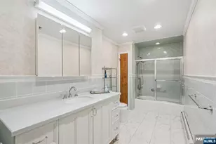 29 Ponds Circle 15, Wayne, NJ 07470 - Photo 34