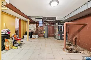 28 Scheerer Ave, Newark, NJ 07112 - Photo 34