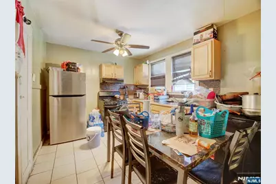 170 Oakland Terrace, Newark, NJ 07106 - Photo 4