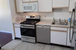 135 Orchard Park 135, Allendale, NJ 07401 - Photo 10