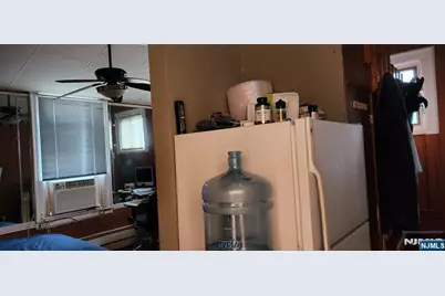 1640 Center Avenue, Fort Lee, NJ 07024 - Photo 8