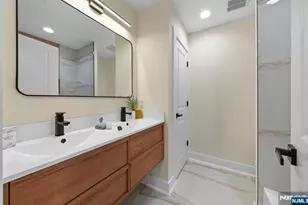 135 La Salle Ave, Clifton, NJ 07013 - Photo 26