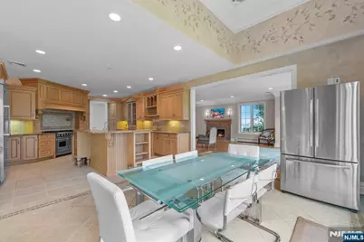 1 Euclid Road, Fort Lee, NJ 07024 - Photo 16
