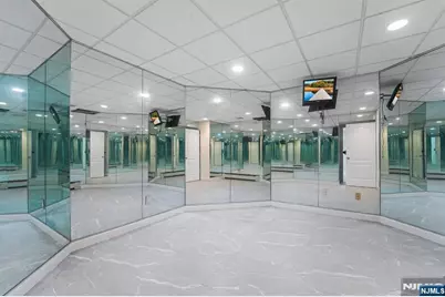 1 Euclid Road, Fort Lee, NJ 07024 - Photo 42