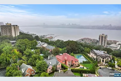 1 Euclid Road, Fort Lee, NJ 07024 - Photo 1