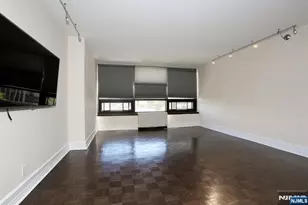 800 Palisade Ave 401, Fort Lee, NJ 07024 - Photo 32