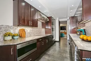 800 Palisade Ave 401, Fort Lee, NJ 07024 - Photo 8