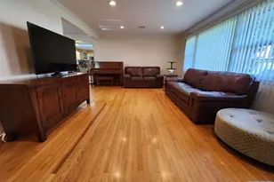 19 Ruth Ln, Demarest, NJ 07627 - Photo 1