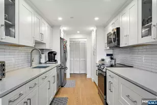 800 Palisade Ave 109, Fort Lee, NJ 07024 - Photo 4