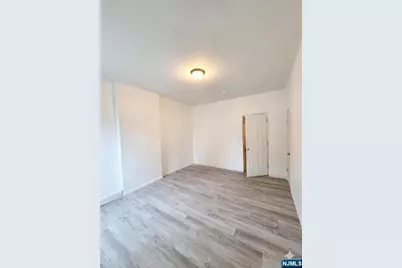 20 N 7th Street 1st Floor #1st floor, Paterson, NJ 07522 - Photo 4