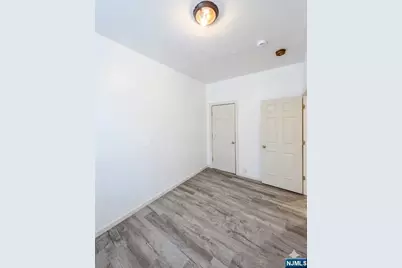 20 N 7th Street 1st Floor #1st floor, Paterson, NJ 07522 - Photo 6